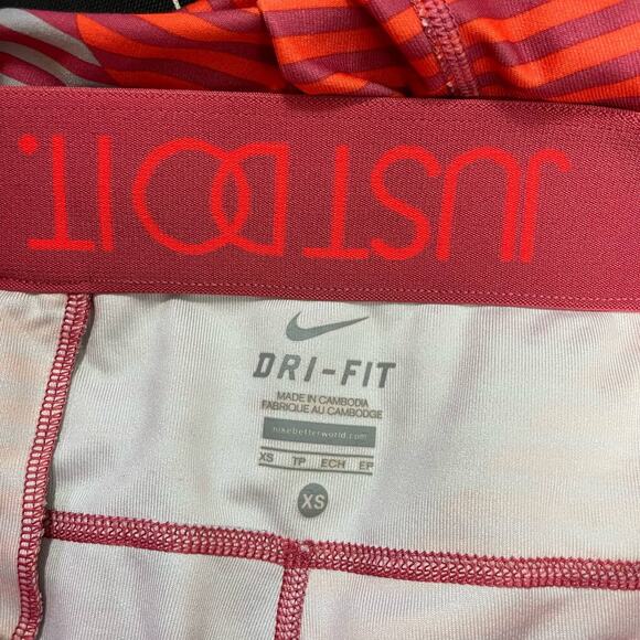 Nike Dri Fit Pink Striped Capri Activewear Leggings - Size XS - Fold Over Waist - Picture 4 of 7